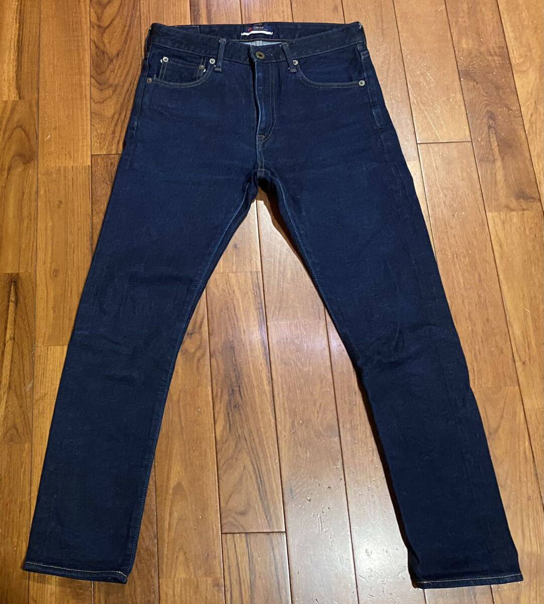 ■JAPAN BLUE JEANS CIRCLE■ジャパンブルージーンズのストレッチ アンクルスキニーデニム(ジーンズ)■J105・W29_画像1