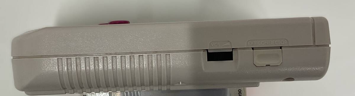 Nintendo 初代 ゲームボーイ本体・ソフト5本付き 中古品 動作確認済み 傷、シミ等ありの画像4