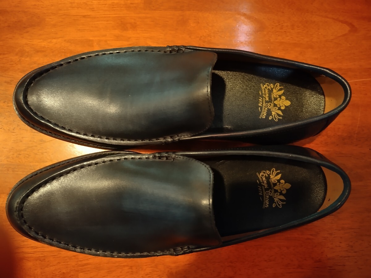 送料込み　革靴　サイズ26cm　ビジネスシューズ　カジュアルシューズ　未使用　ブラック系ネイビー