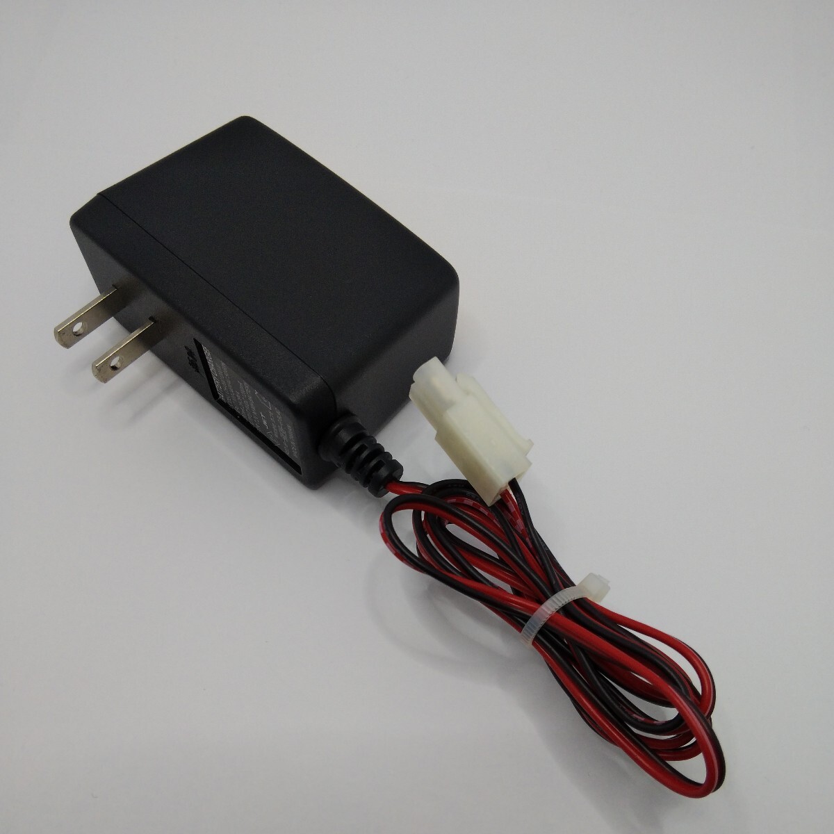 【ヨコモ】充電器 ① AUTO DETECT DELTA CHARGER AC-120の画像2