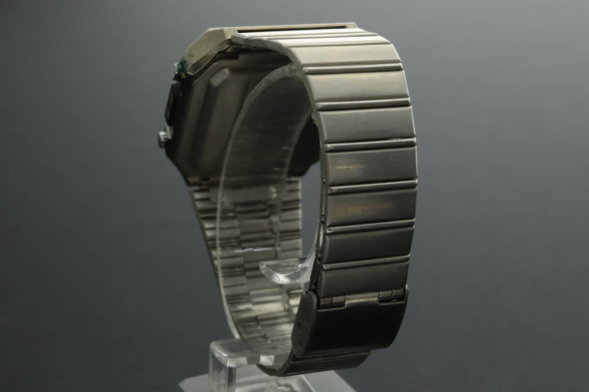 VMPD6-44-78 CASIO Casio наручные часы 824 DKW-100 DATA BANK Data Bank иероглифы цифровой кварц примерно 60g мужской серебряный Junk 