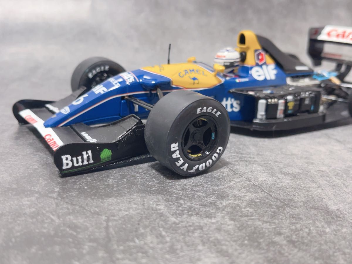 カスタム品 1/18 Quartzo ウィリアムズ ルノー FW14B 