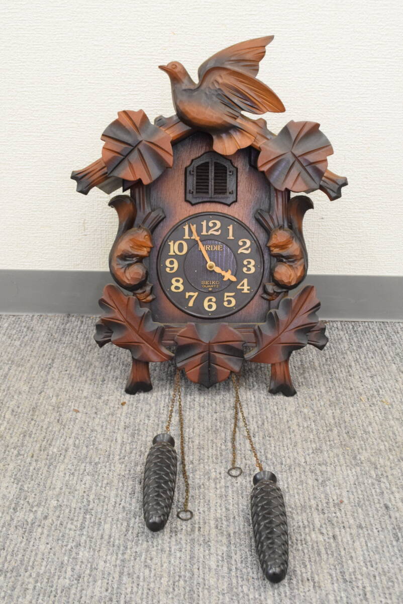 I★SEIKO セイコー BIRDIE クォーツ 壁掛け時計 木製 リス 栗鼠 鳩時計★の画像1