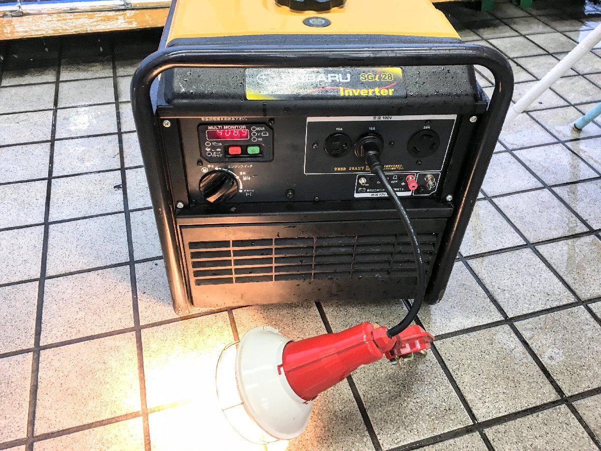 【引き取り限定】埼玉県上尾市 中古品 SUBARU スバル 2.8kVA インバータ発電機 SGi28 アワメーター408時間_画像6