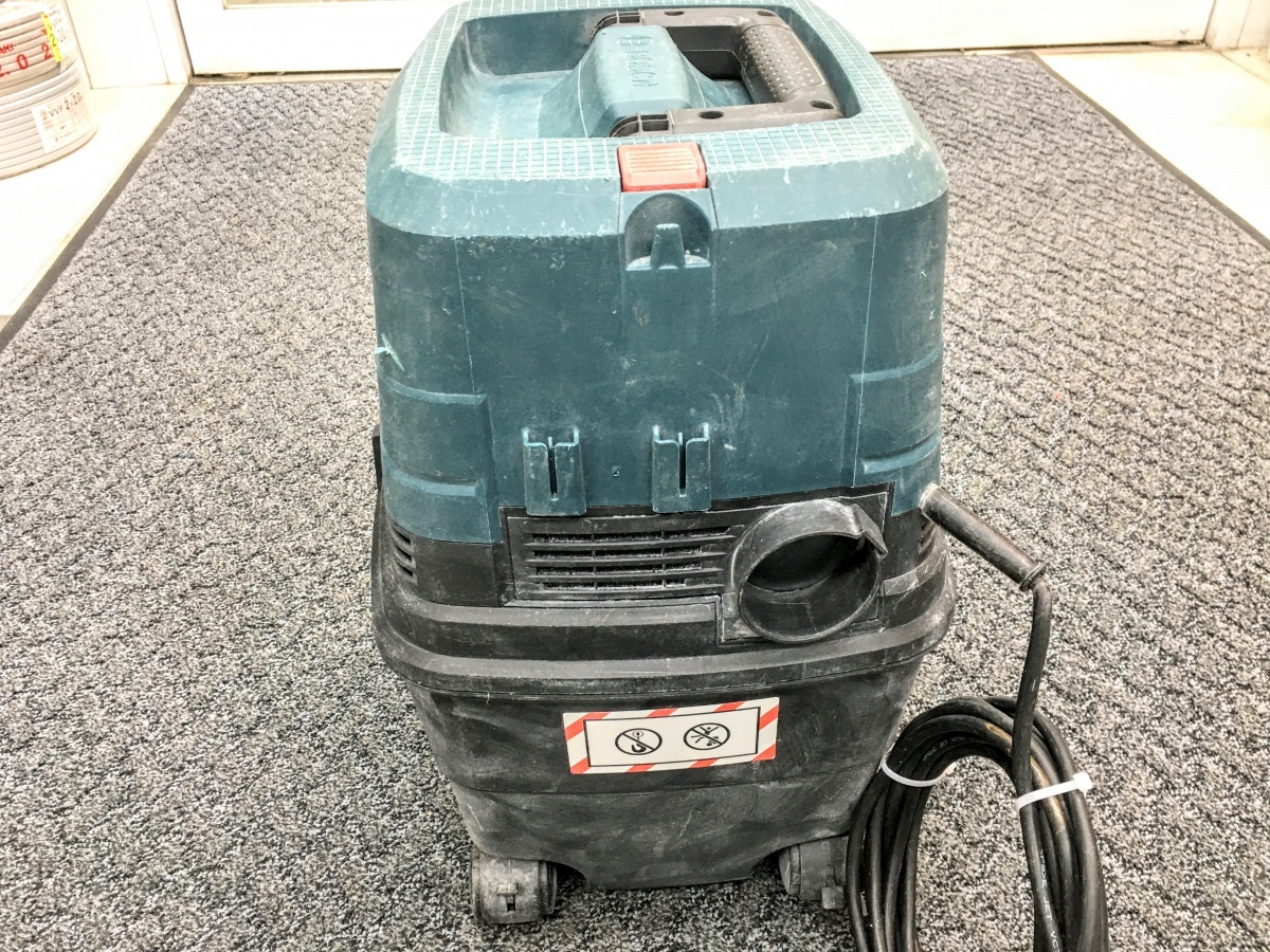 中古品 BOSCH ボッシュ 乾湿両用 集じん機 GAS10_画像5