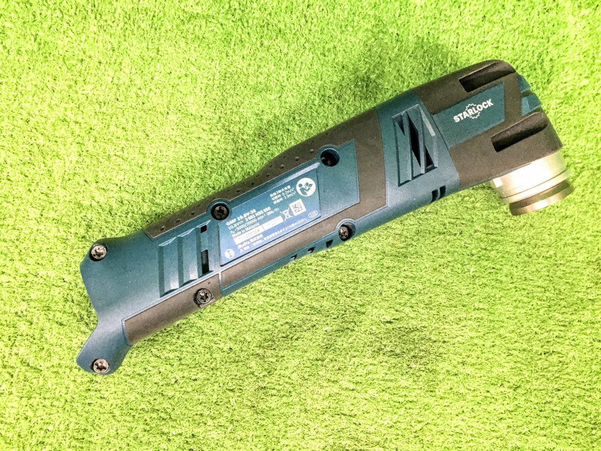 中古美品 BOSCH ボッシュ 10.8V 2.0Ah バッテリマルチツール GMF10.8V-28 本体+バッテリ1個+充電器セット_画像3