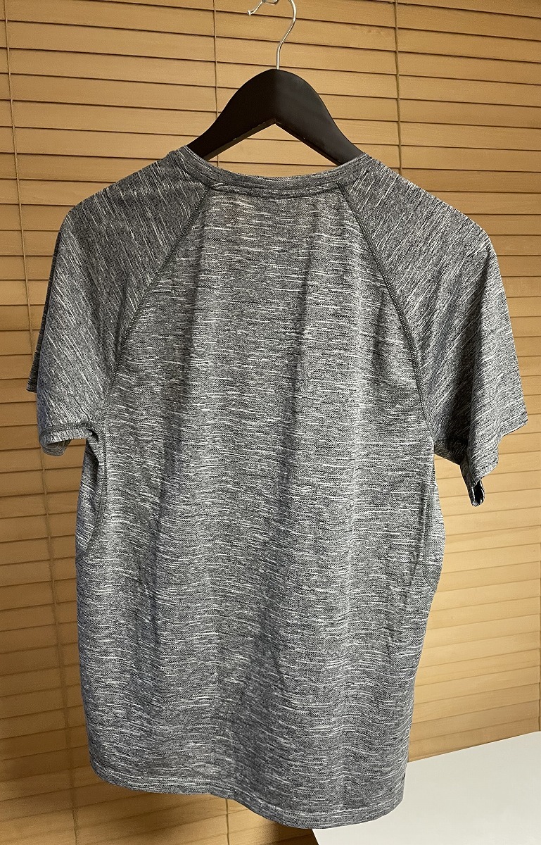 【激安1点のみ 国内正規品】New Balance ニューバランス NB DRY 吸水速乾 ポリエステル100% 半袖 Tシャツ L グレー系 AMT81095_画像4