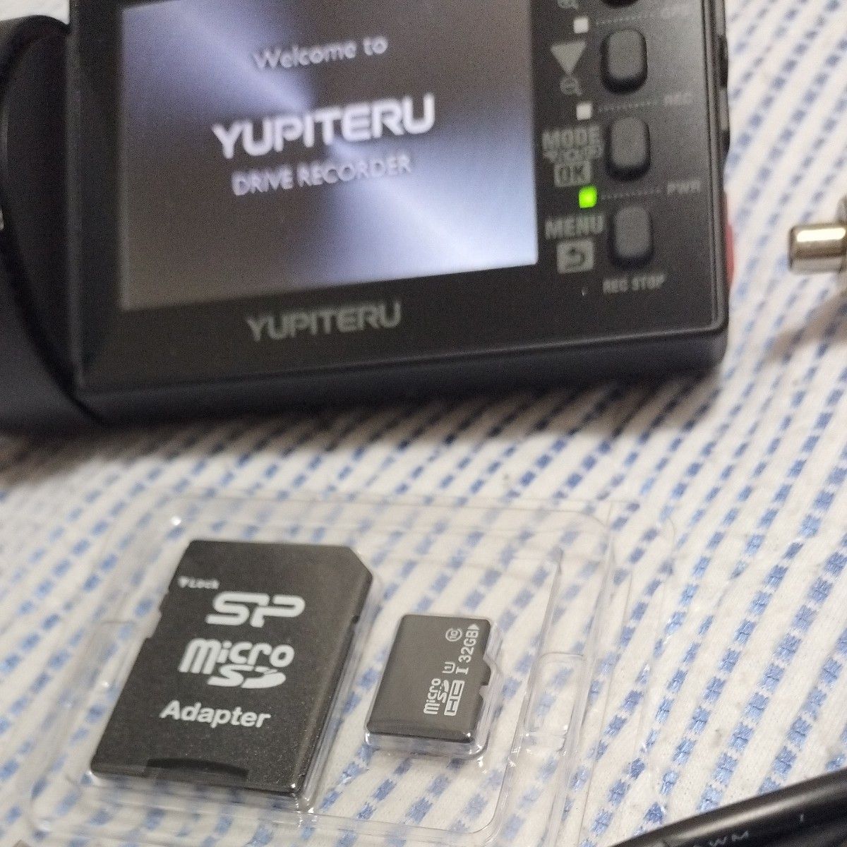 ユピテル ドライブレコーダー　DRY-FH51　GPS　完動品　シガー電源付き　microSD付き　両面テープ付き　即使用可能