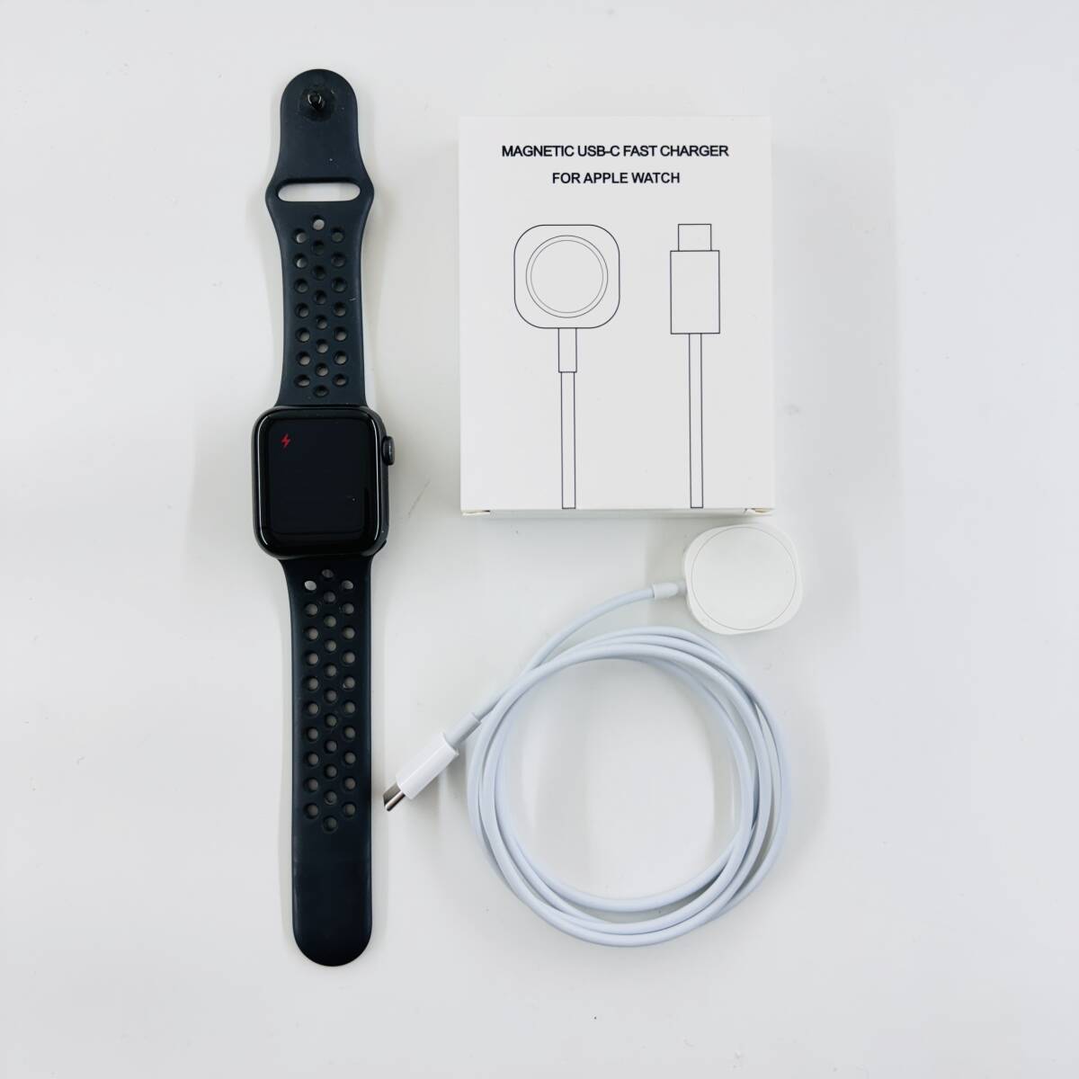Apple Watch Nike アップルウォッチ ナイキ SERIES6 S/M 40MM ALUMINUM&CERAMIC CASE 10N-X GLASS GPS WR-50M 充電器 通電確認済 現状品_画像1