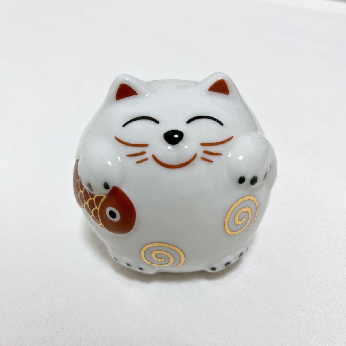 【未使用品】金運アップ　貯金箱 セラミックコインバンク マネーバンク ラッキー　猫　小銭入れ　開運　招き猫