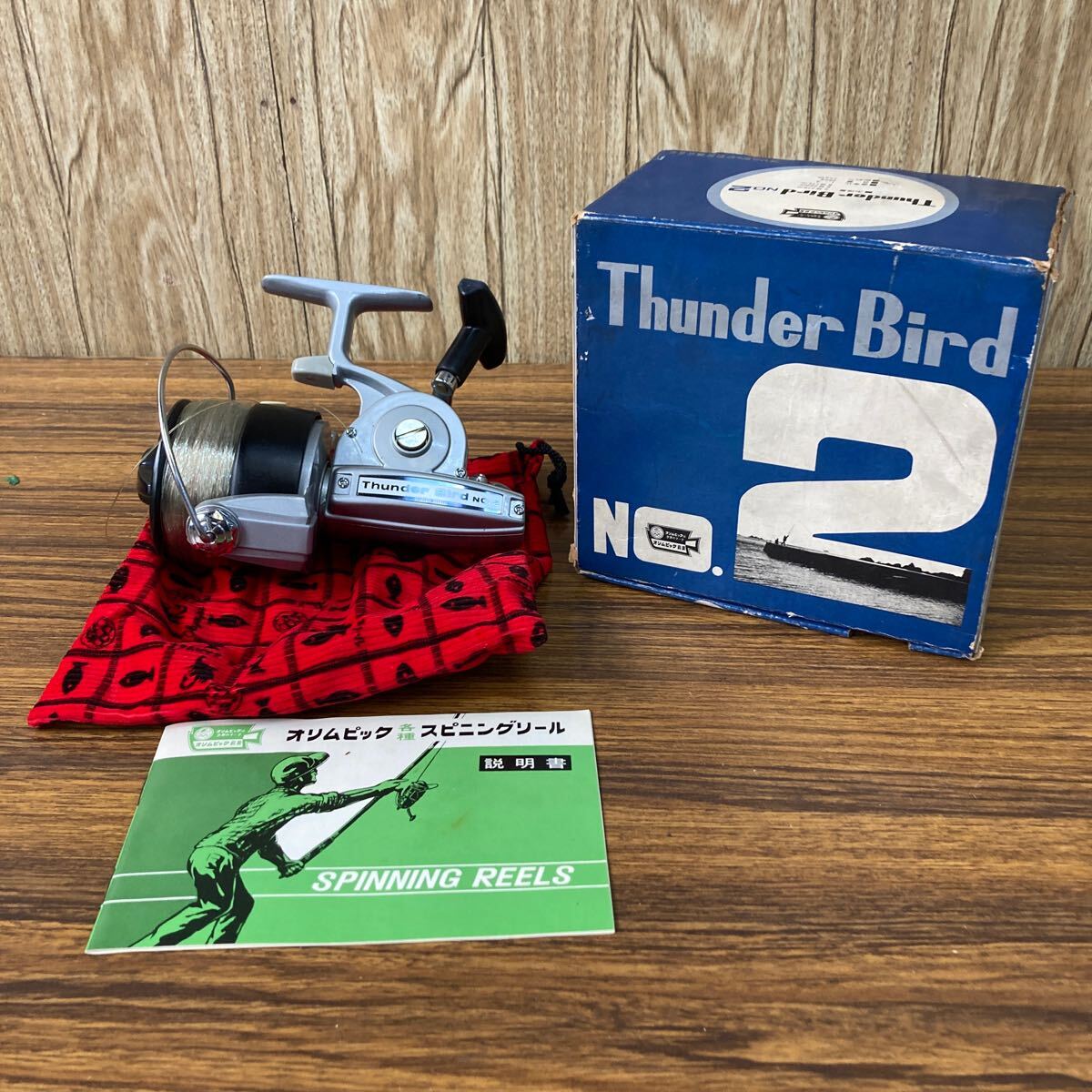 Olympic オリムピック Thunder Bird No.2 サンダーバード オールド スピニングリール 釣具 箱付 _画像1