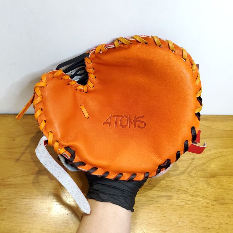 アトムズ 日本製 キャッチターゲット トレーニンググラブ 守備練習用トレグラ ATOMS 25 一般用大人サイズ 硬式グローブ_画像2