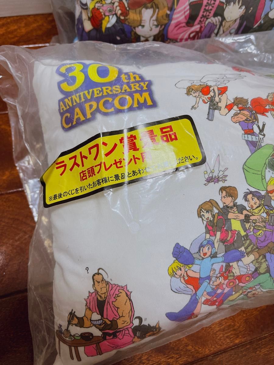 送料込♡新品未使用 一番くじ カプコン30th ラストワン賞 クッション 送料込新品未使用 一番くじ カプコン30th ラストワン賞