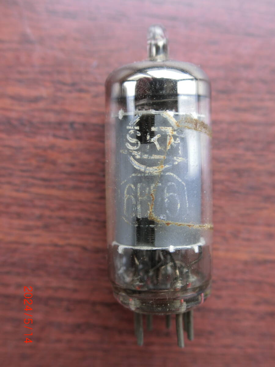 5 lamp super radio .9R-59 etc. various receiver. frequency conversion . was used 7 ultimate vacuum tube 6BE6 used American made 3ps.@, domestic production 1 pcs. 4ps.@ check ending 