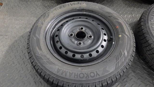 【宮城 塩釜発】中古 冬タイヤ・社外ホイールセット 4本 145/80R13 ヨコハマ ice GUARD iG60 2022年40週 9分山 ※個人宛発送不可_画像4