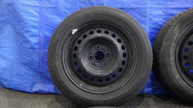 【宮城 塩釜発】中古 サマータイヤ・純正ホイールセット 175/65R15 ダンロップ EC202 2023年製 9分山 ※個人宛発送不可_画像2