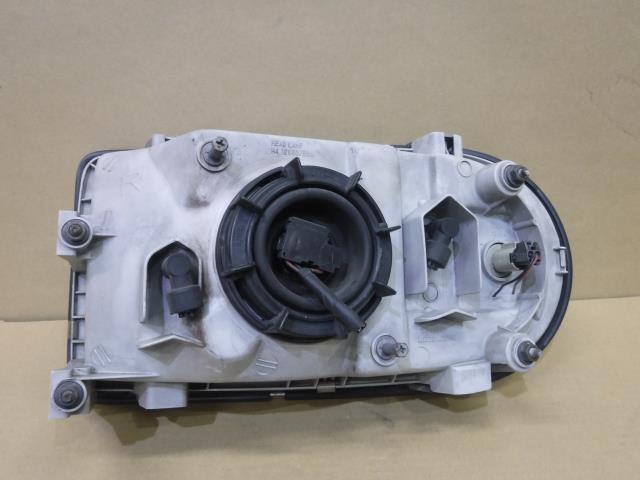 【岩手 盛岡発】中古 純正 ラシーン E-RHNB14 右ヘッドランプASSY KOITO 100-63393_画像2