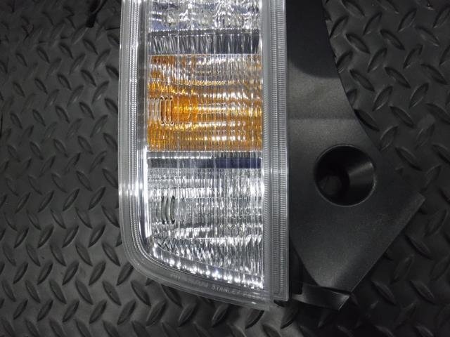 【宮城 塩釜発】中古 左テールランプ エルグランド DBA-TNE52 ハイウェイスター 純正品 LED STANLEY P8960_画像3