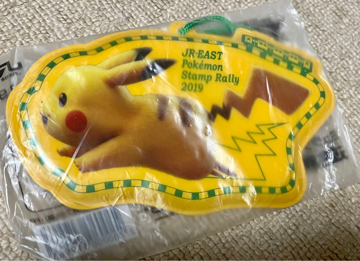 ポケモングッズまとめ売り　セット　巾着　きんちゃく　巾着袋　カードケース　パスケース　シール　ティッシュペーパー　マグカップ