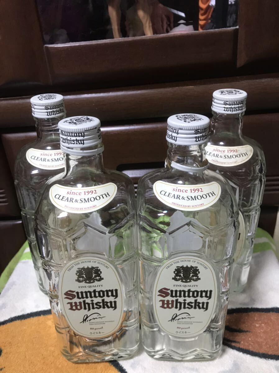 空瓶 難有り サントリー 40度 ウイスキー 復活 限定 白角 700ml 空瓶 難有り サントリー 40度 ウイスキー 復活 限定 白角 700ml