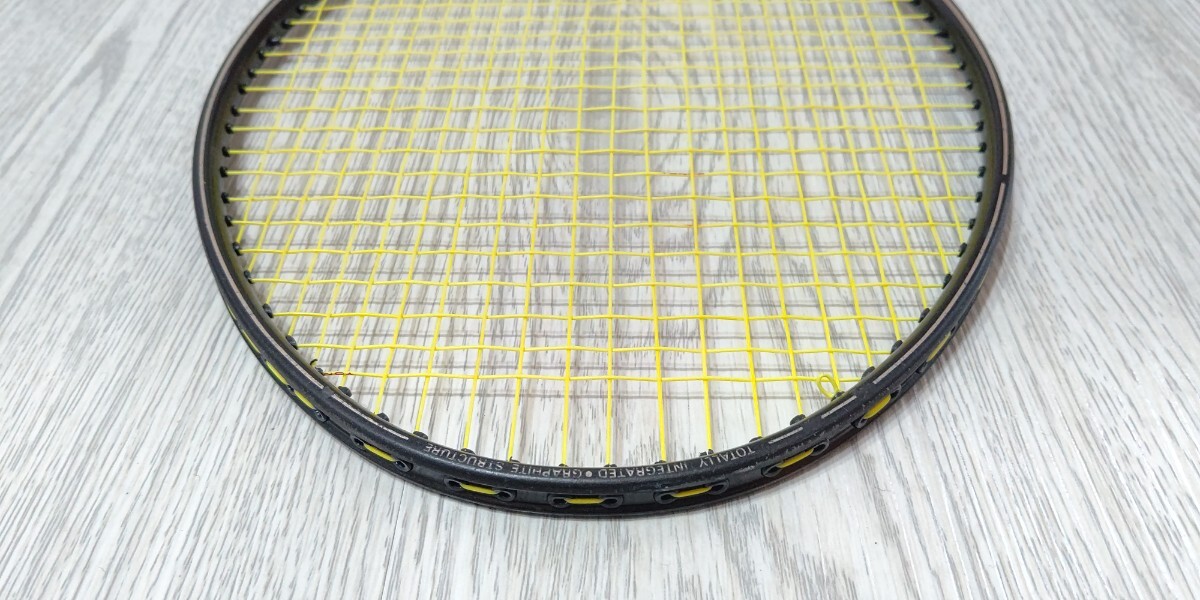 YONEX CARBONEX20 カーボネックス20 2UG4 バドミントン ラケット ヨネックス 中古 送料無料 即決の画像7