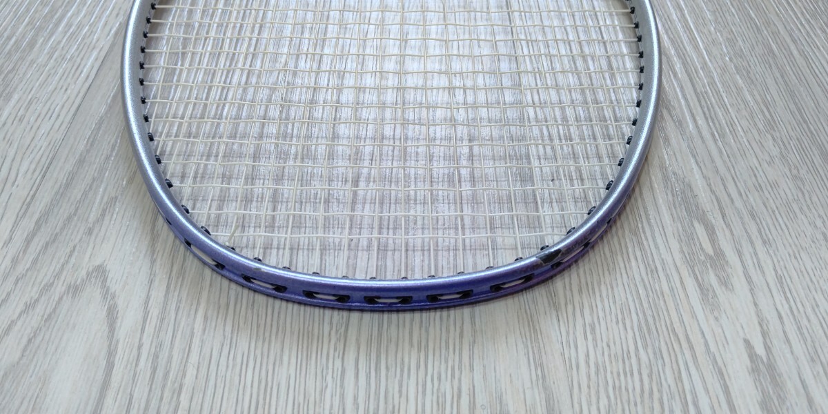 レア YONEX ヨネックス ISOMETRIC250 アイソメトリック250 3UG4 バドミントン ラケット 中古 送料無料 即決_画像7