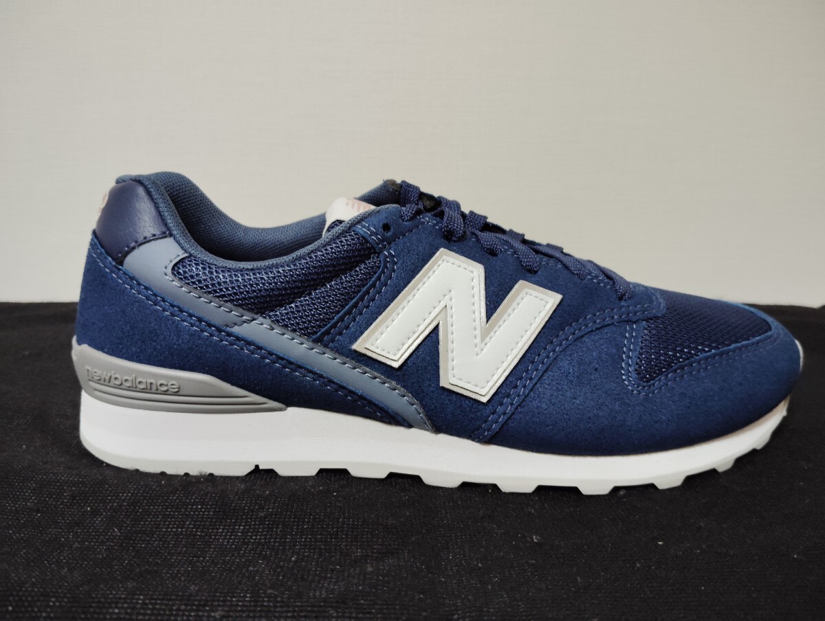 新品24.5cmニューバランスNew BalanceレディーススニーカーWL996BE2 ネイビー紺ML996好きにも_画像5