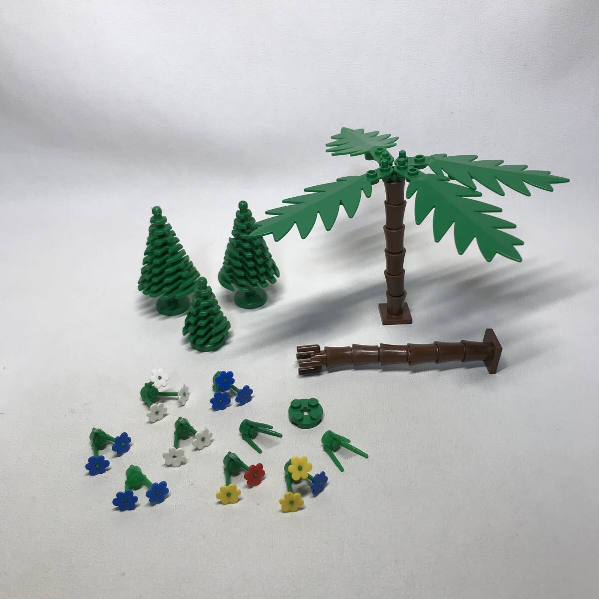 ZA76 LEGO パーツ 植物 木 花 等 色々まとめて_画像1