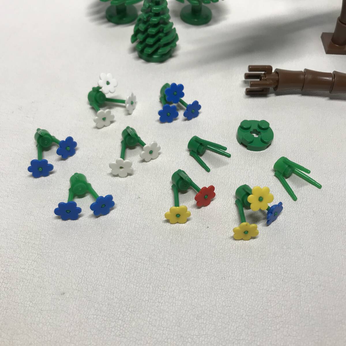 ZA76 LEGO パーツ 植物 木 花 等 色々まとめて_画像3