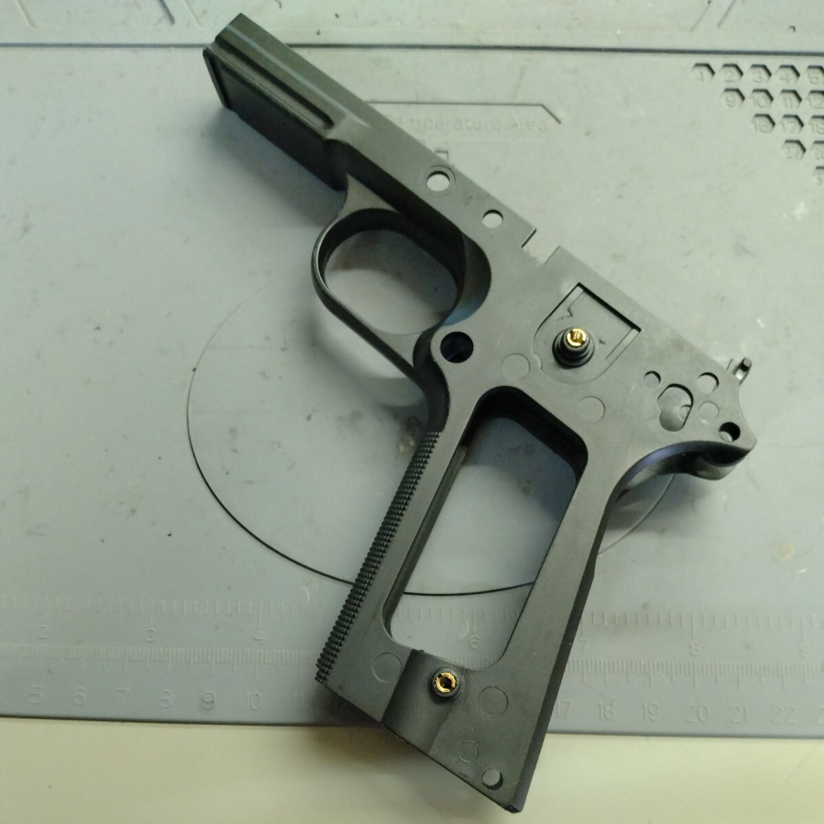 Carbon8 ガスガン M45 CQP Co2 フレーム 中古 ( コルト ガバメント M1911 Colt GBB MEU カーボネイト 東京マルイ互換 ナイトシフト _画像1