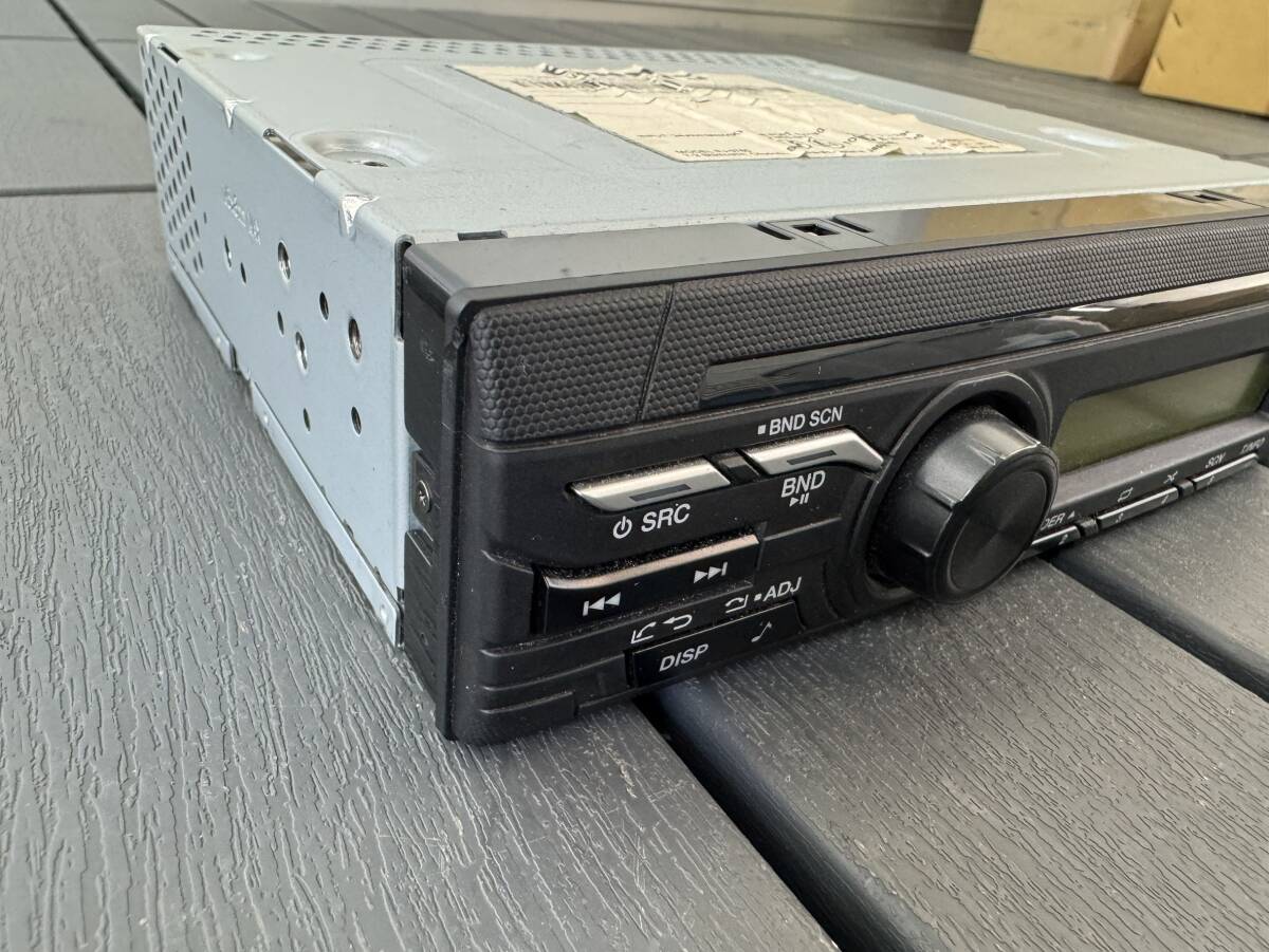 i27b 日野 ラジオ FM AM AUX USB BLUETOOTH_画像2