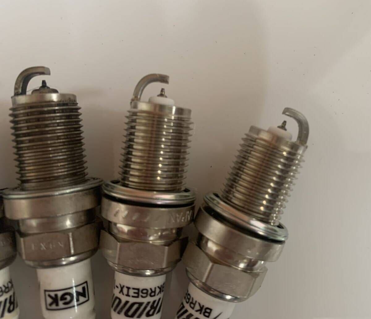 Yahoo!オークション - NGK イリジウムプラグ ストックNo 2574 BKR6EIX-...