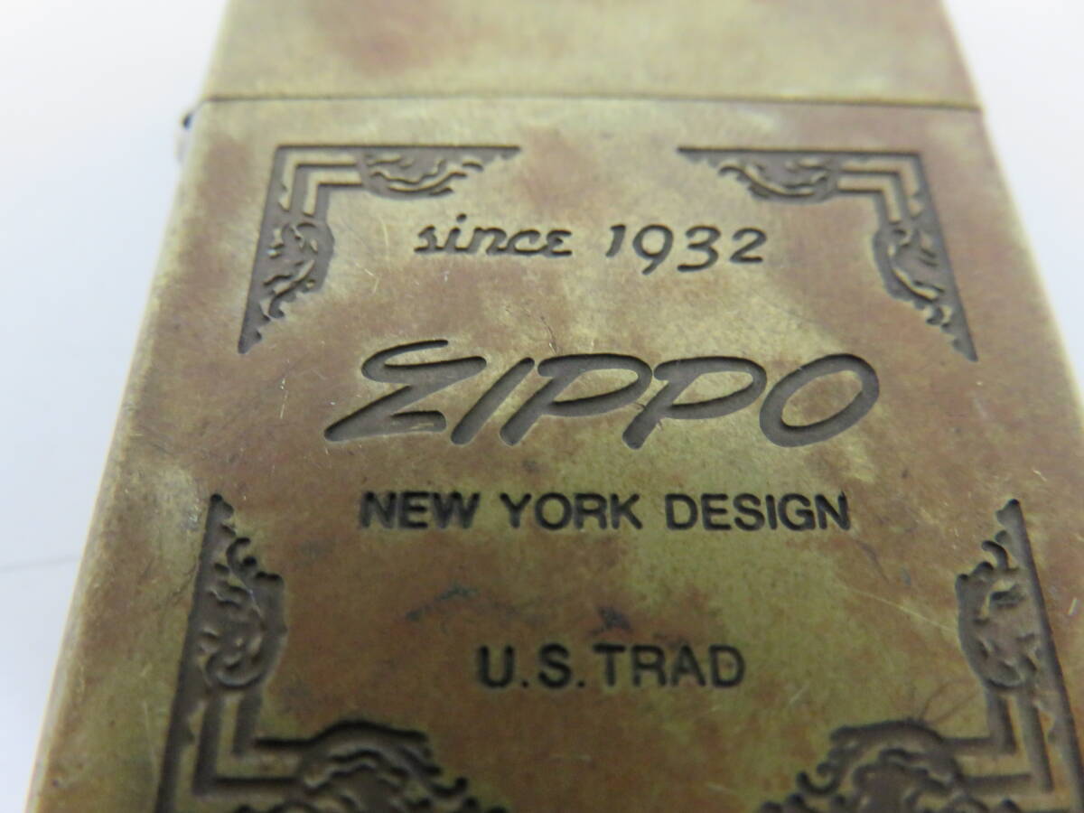 ジッポ　オイルライター　ニューヨークデザイン　NEW YORK DESIGN　Since　1932　ゴールドカラー　BRADFORD.PA.　MADE IN U.S.A　Zippo_画像2