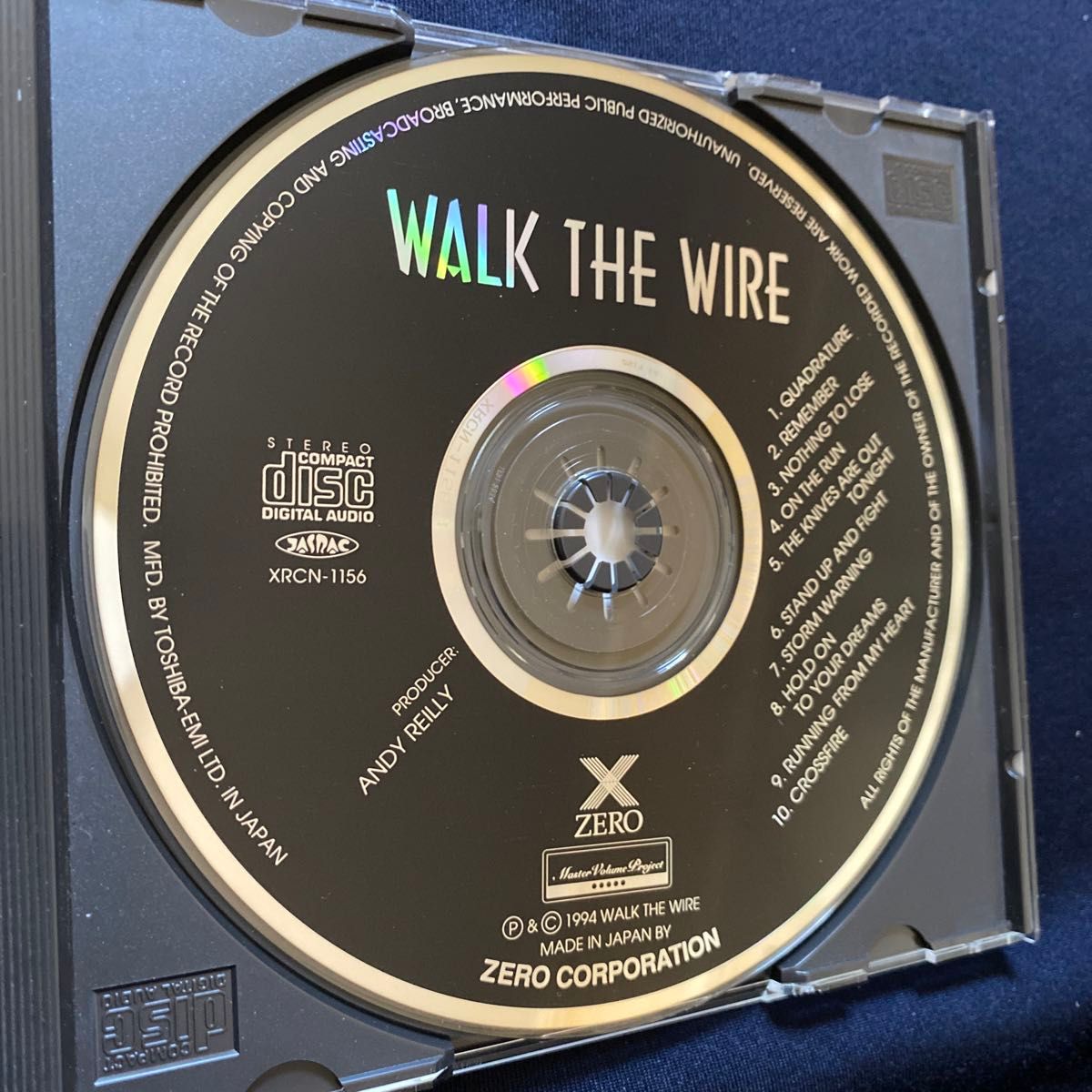 ウォーク・ザ・ワイアー/WALK THE WIRE