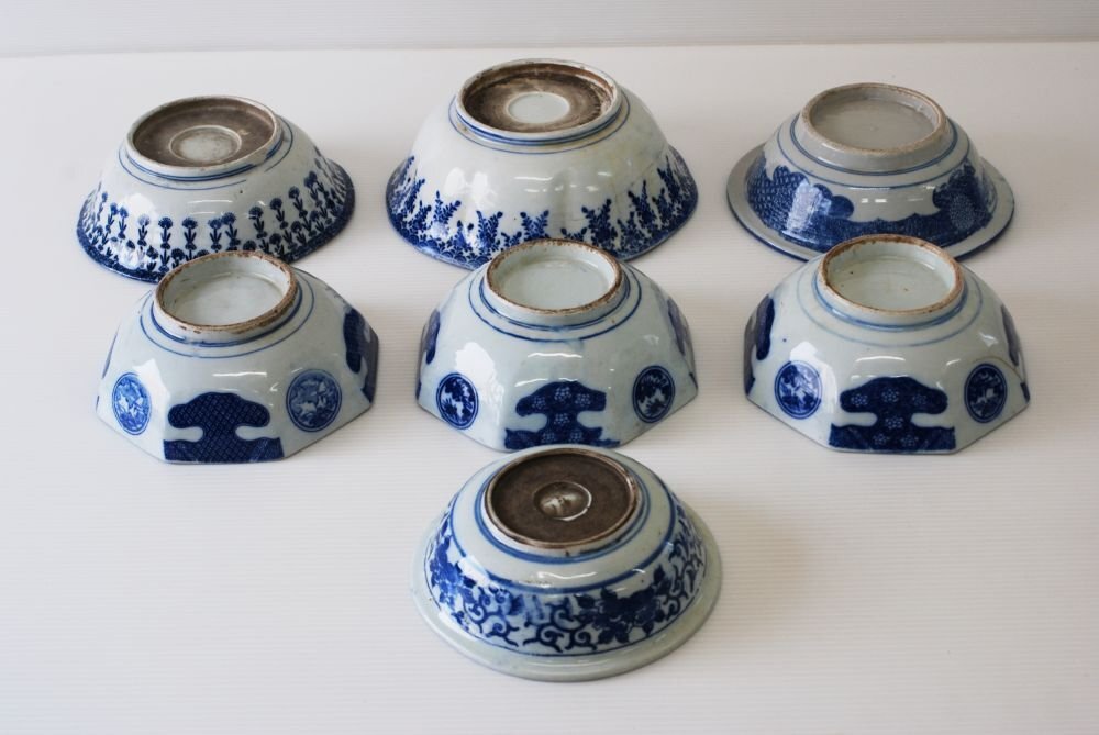[ old ceramics and porcelain ] blue and white ceramics large bowl star anise pot together 7 point old Imari 6.5 size -8.5 size [G738]