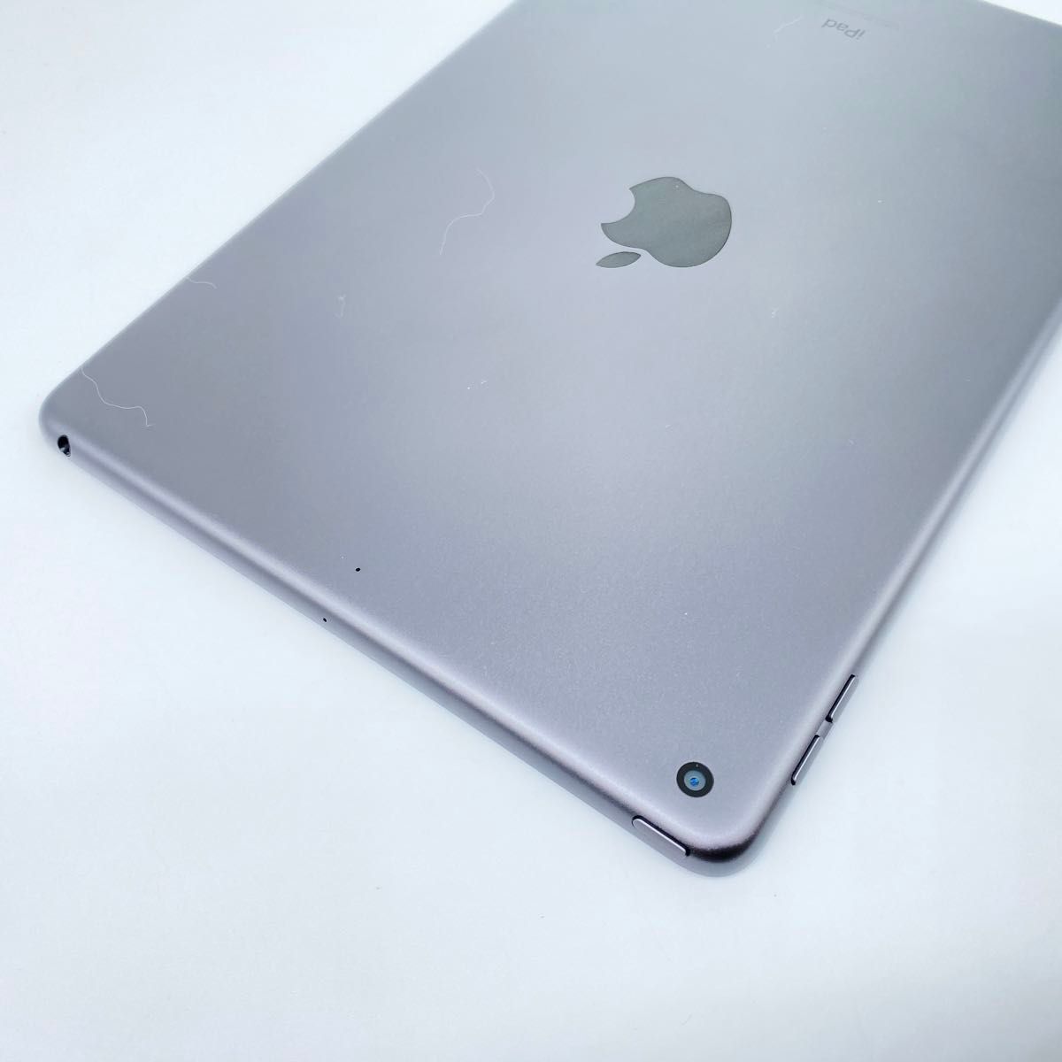 即配【美品】Wi-Fiモデル Apple iPad 第9世代 64GB A2602 MK2K3J/A スペースグレイ 送料無料