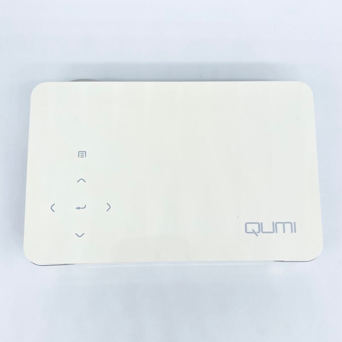 即配【美品】VIVItak ヴィヴィテック QUMI Q5-WT ホワイト LEDモバイルプロジェクター 動作確認済 送料無料