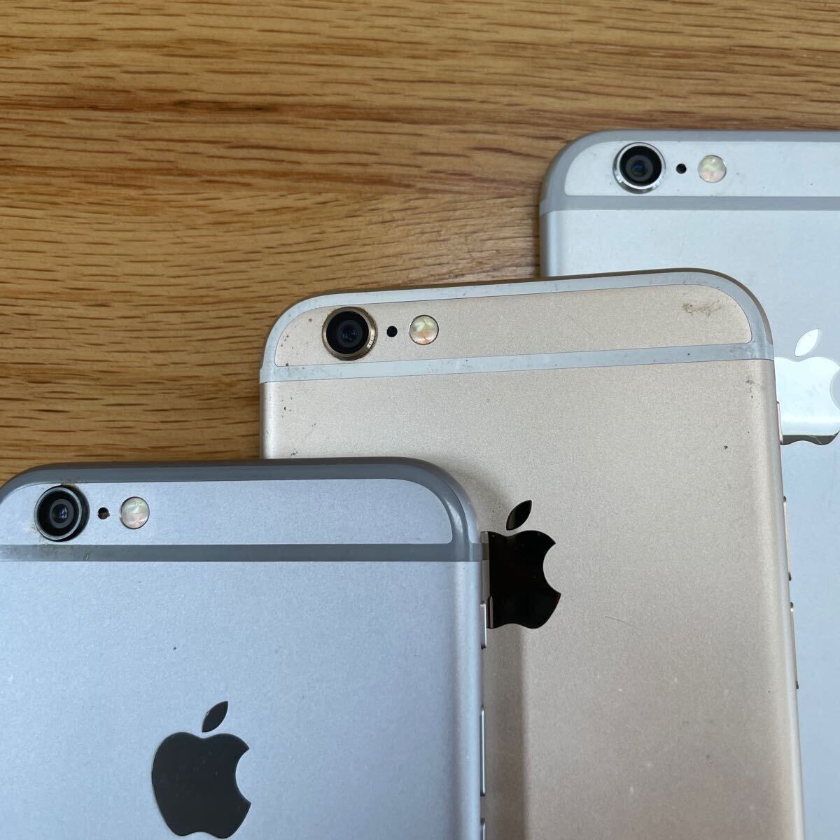 Apple（アップル）iPhone6 スペースグレイ ゴールド シルバー　3台セット 利用制限◯ スマートフォン アイフォン ジャンク 部品取り_画像8
