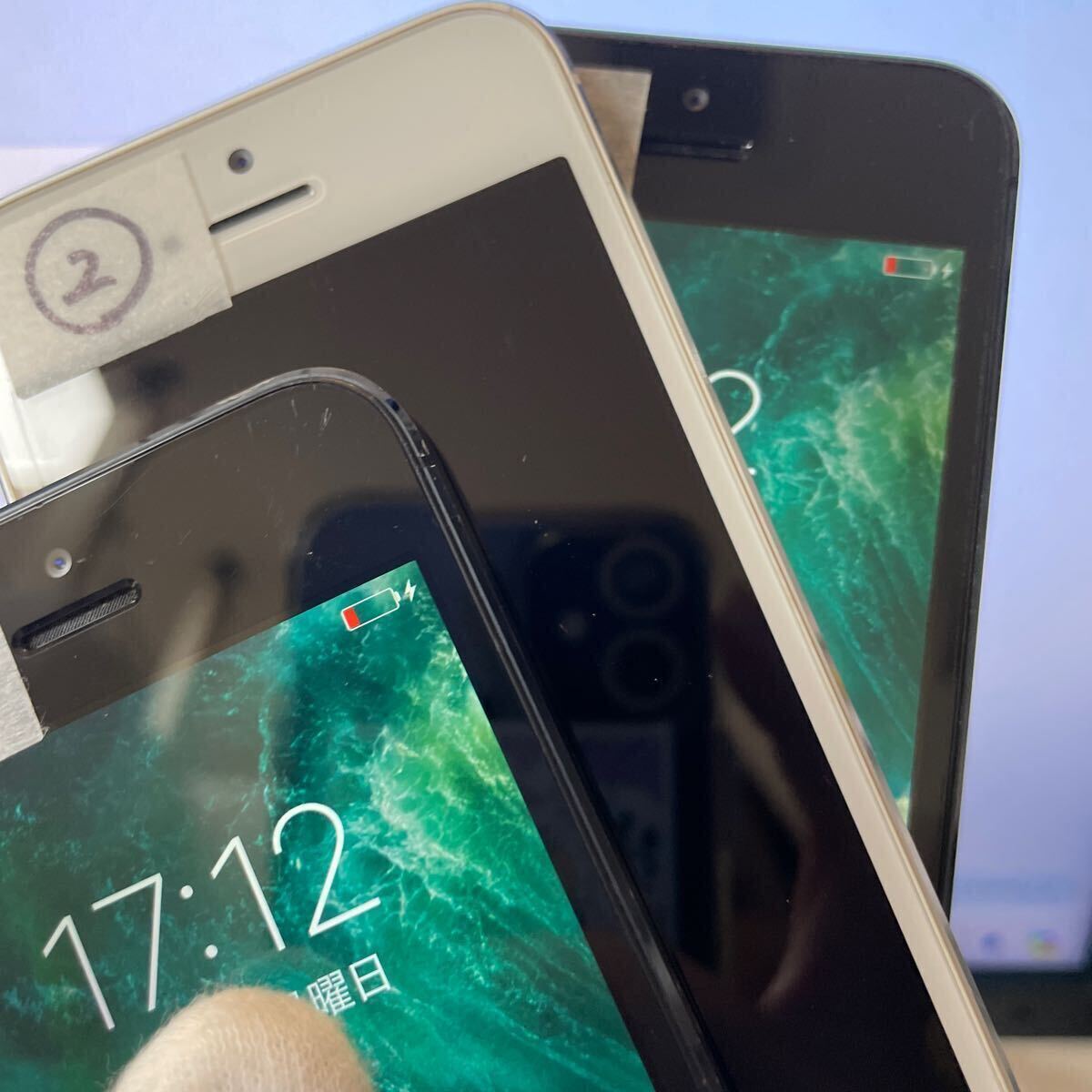 Apple（アップル）iPhone5 スペースグレイ ホワイト 3台セット 利用制限◯ スマートフォン アイフォン ジャンク 部品取り_画像9