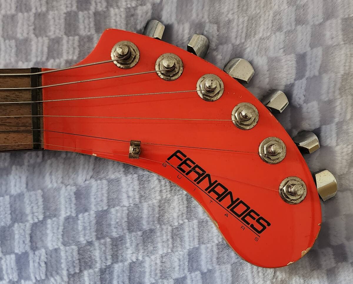 FERNANDES ZO-3 アンプ内蔵エレキギター ディストーション搭載 オレンジ フェルナンデス 橙の画像2