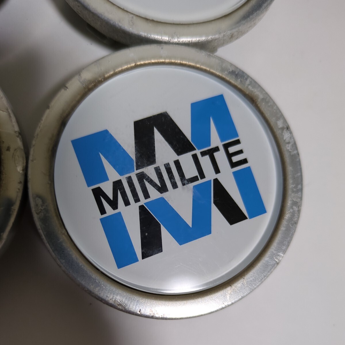ミニライト MINILITE mini lite センターキャップ ミラジーノ ダイハツ プレオ スバル SUBARU ホイールキャップ アルミホイール 中古 4個の画像5