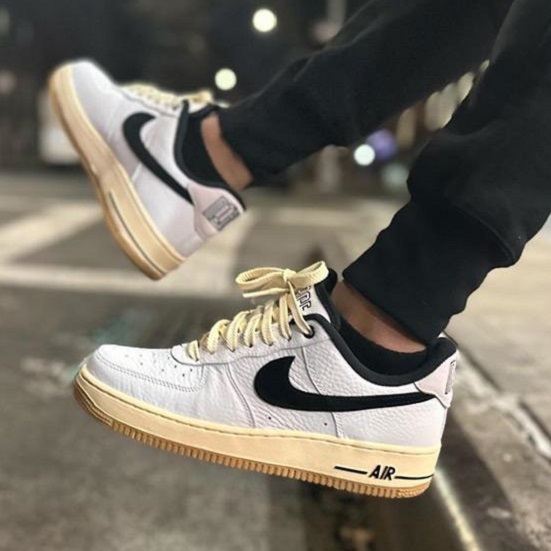 ナイキ W エアフォース 1 ’07 LX MENS:28.5cm ホワイト/ブラック 白 黒 WMNS AIR FORCE 1 ’07 LX スニーカー