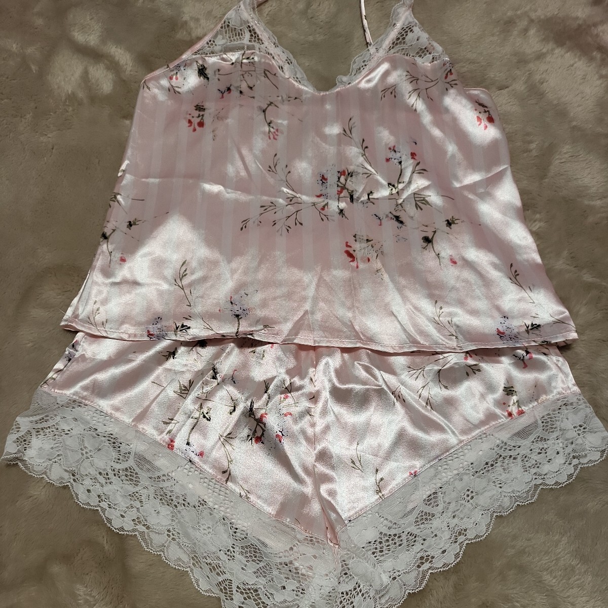  camisole show bread set room wear pink stripe 