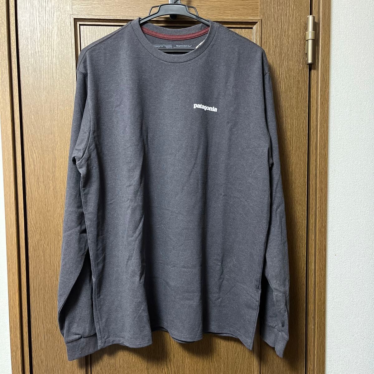 【Patagonia/パタゴニア】ロゴプリントクルーネックロングスリーブTシャツ