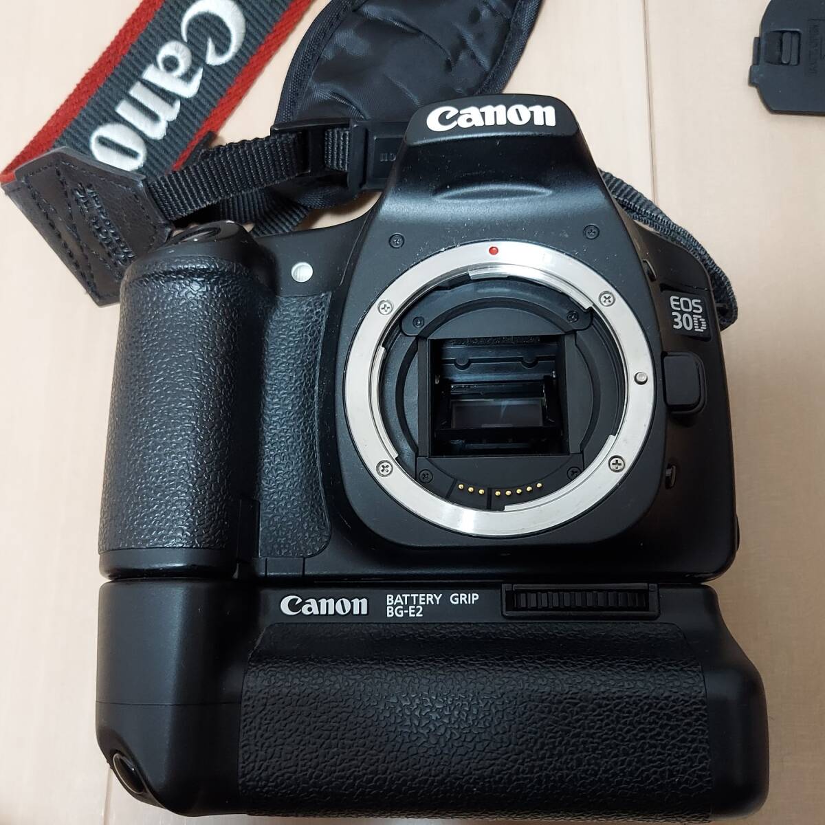 Canon キャノン EOS 30D、EF-S 18-55mm 1:3.5-5.6 II USM、BATTERY GRIP BG-E2、他 中古 現状品◆20322-21433_画像3