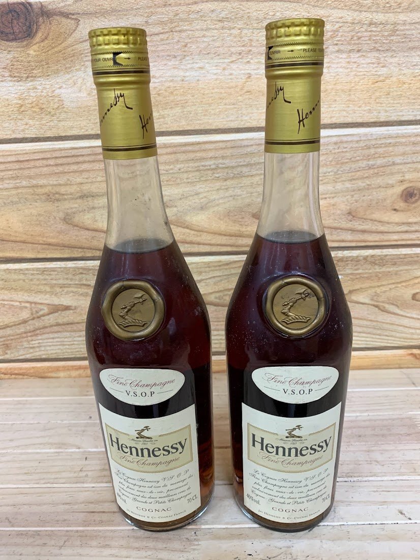 ■【未開栓・保管品】Hennessy（ヘネシー）VSOP スリム グリーンボトル 40％ 700ml ２本セットの画像1