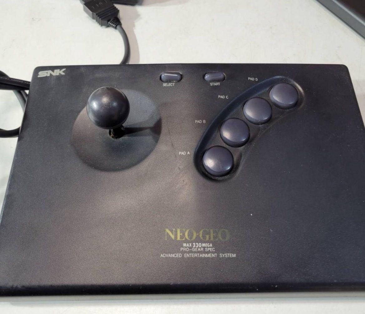 B767【神奈川県厚木市・現状品・1円スタート】まとめ売り　SNK MAX330MEGA PRO-GEAR SPEC NEO-O NEO-GEO 本体 コントローラー ネオジオ_画像4