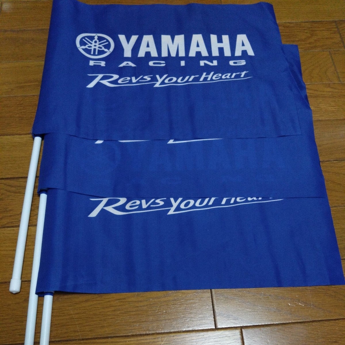 応援フラッグ　3本セット　ヤマハ　　ヤマハファクトリーレーシング　8耐　YAMAHA 応援旗 中須賀_画像2