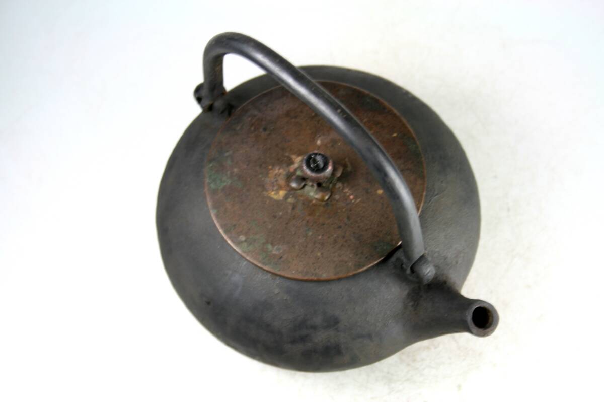  котел . структура .. маленький .. flat круг форма металлический чайник Tang медь крышка . чайная посуда 