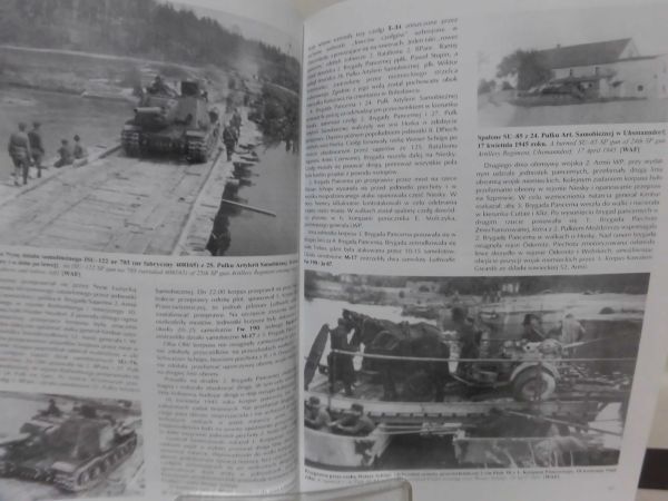 洋書 ソ連軍第1戦車軍団1944-1945 写真資料本 I Korpus Pancerny 1944-1945 Wydawnictwo Militaria 2001年発行[1]B2070_画像3